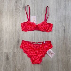 Lace Balconette Bra & Bikini Set in Bright Pink